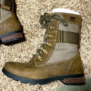EUC Sorel boots